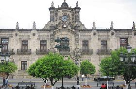 Palacio de Gobierno and Plaza de Armas