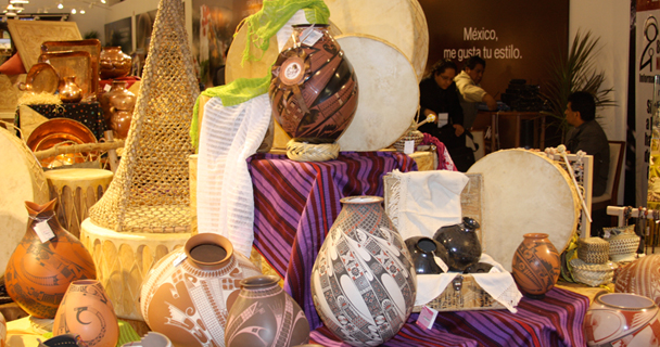 Exposicion Nacional de Arte Popular (FONART)